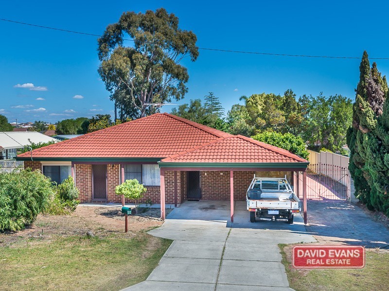 50 Elliot Road, Hocking WA 6065