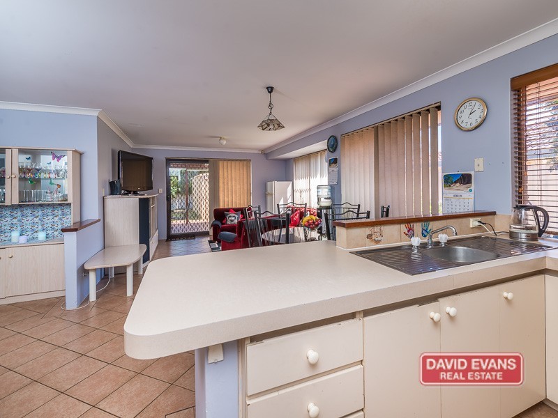 50 Elliot Road, Hocking WA 6065