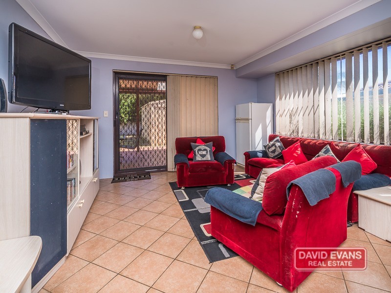 50 Elliot Road, Hocking WA 6065