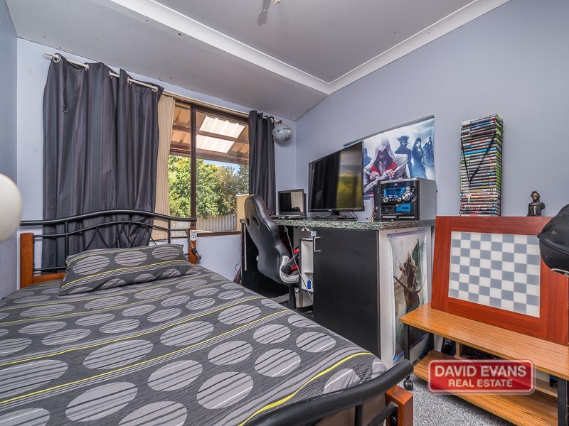 50 Elliot Road, Hocking WA 6065