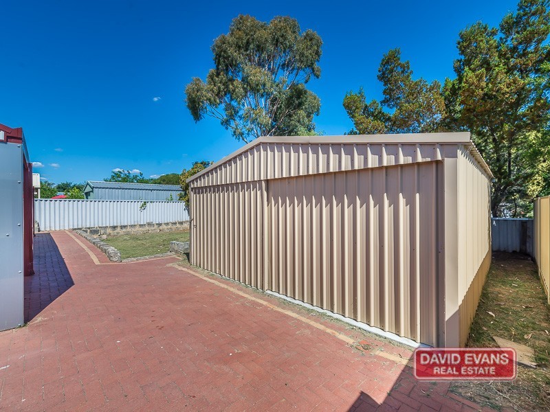 50 Elliot Road, Hocking WA 6065