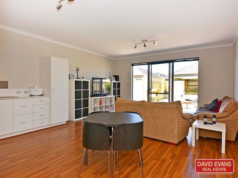 249 Camborne Parkway, Butler WA 6036