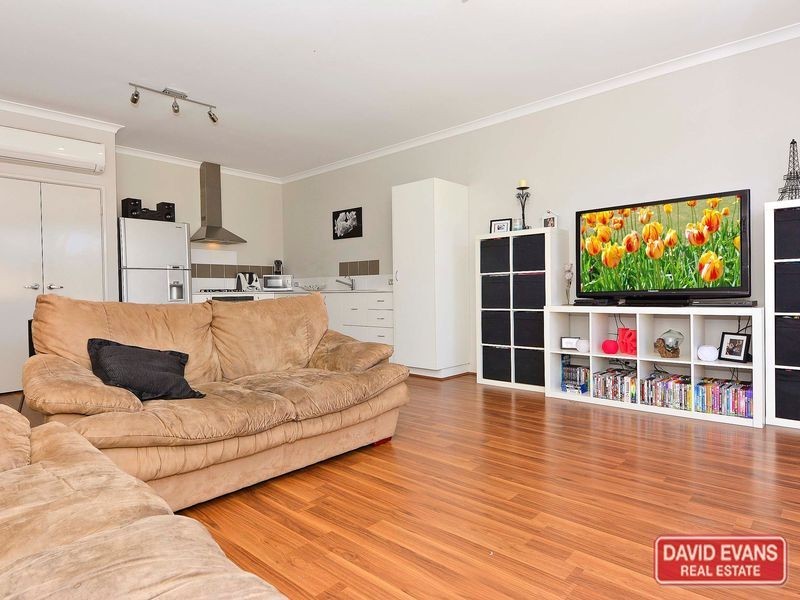 249 Camborne Parkway, Butler WA 6036