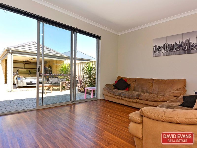 249 Camborne Parkway, Butler WA 6036