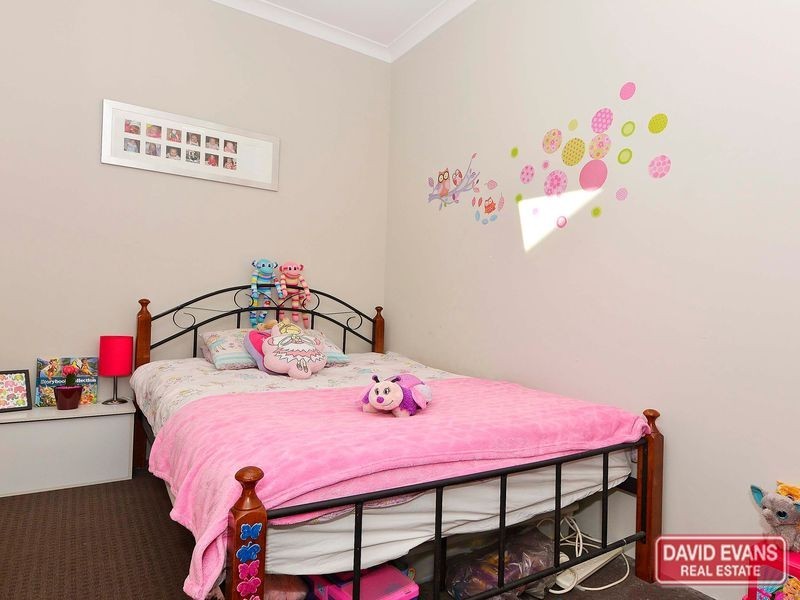 249 Camborne Parkway, Butler WA 6036