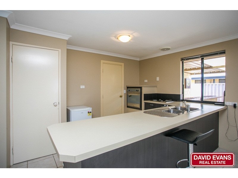 38 Alpina Promenade, Banksia Grove WA 6031