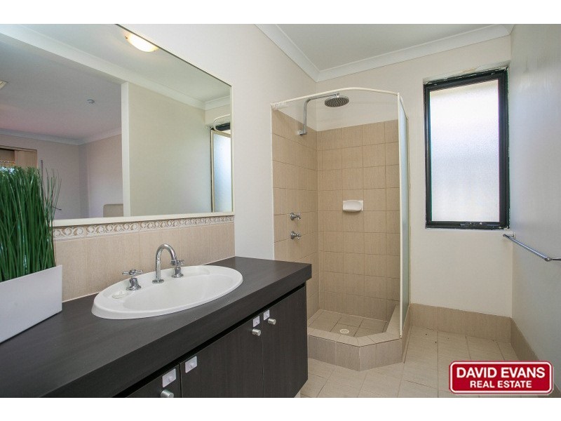 38 Alpina Promenade, Banksia Grove WA 6031