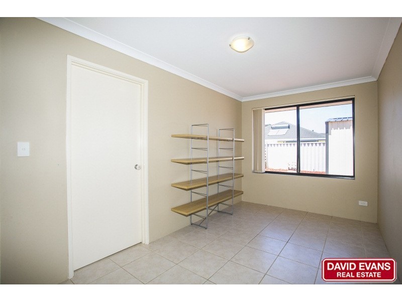 38 Alpina Promenade, Banksia Grove WA 6031