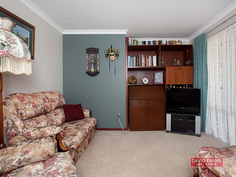 19 Danja Rise, Hocking WA 6065