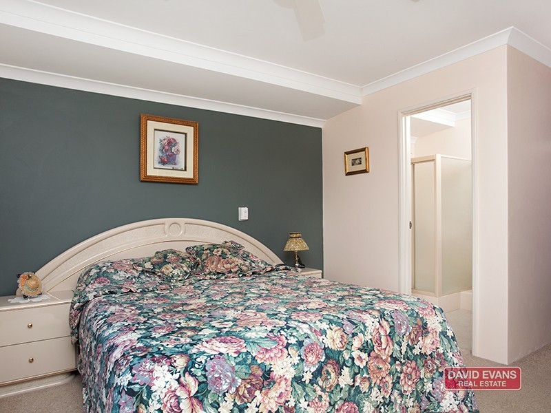 19 Danja Rise, Hocking WA 6065