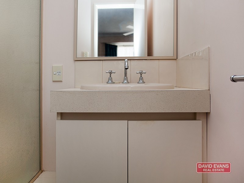 19 Danja Rise, Hocking WA 6065