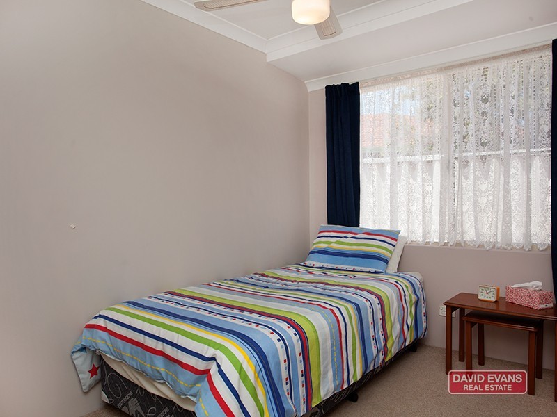 19 Danja Rise, Hocking WA 6065