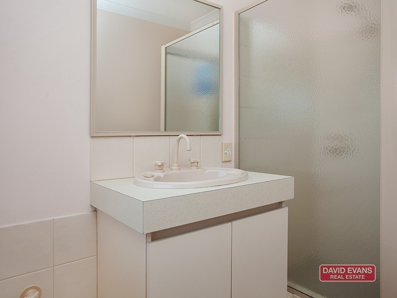 19 Danja Rise, Hocking WA 6065