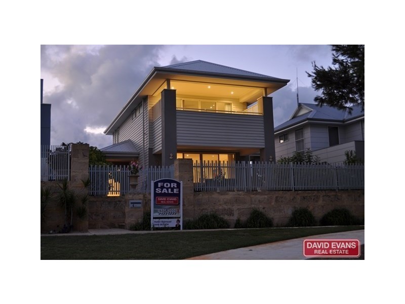 4 Sunny Close, Yanchep WA 6035