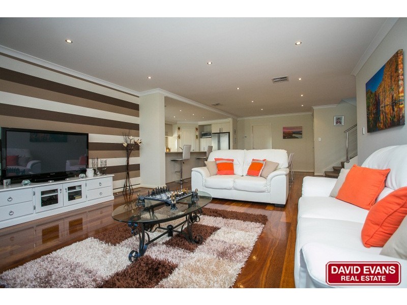 4 Sunny Close, Yanchep WA 6035