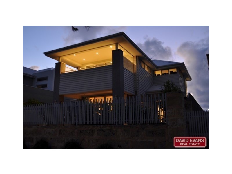 4 Sunny Close, Yanchep WA 6035