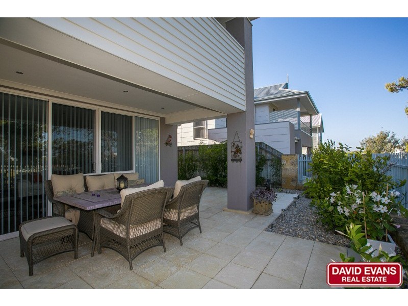 4 Sunny Close, Yanchep WA 6035