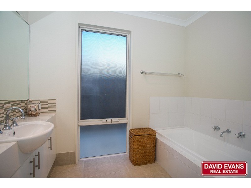 4 Sunny Close, Yanchep WA 6035