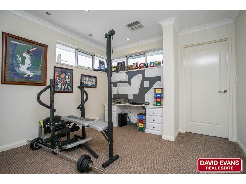 4 Sunny Close, Yanchep WA 6035