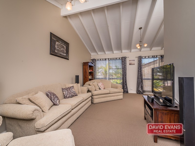 5 Milina Court, Wanneroo WA 6065