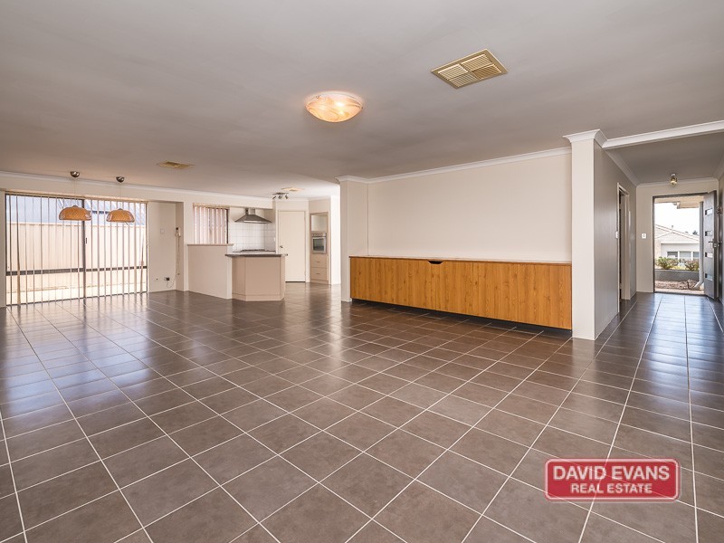 12 Fennell Rise, Darch WA 6065