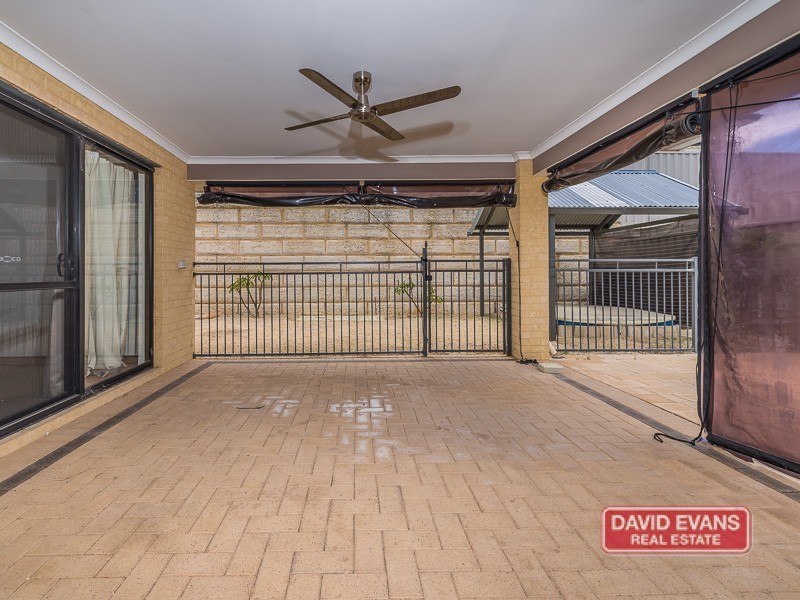 12 Fennell Rise, Darch WA 6065