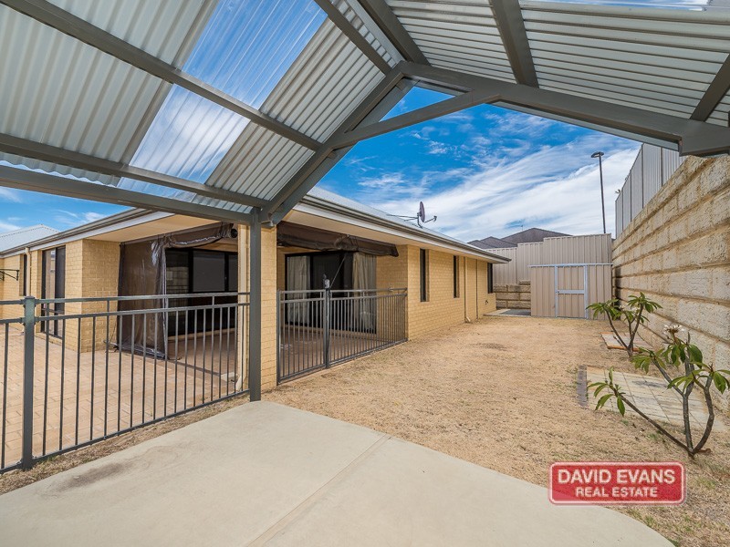 12 Fennell Rise, Darch WA 6065