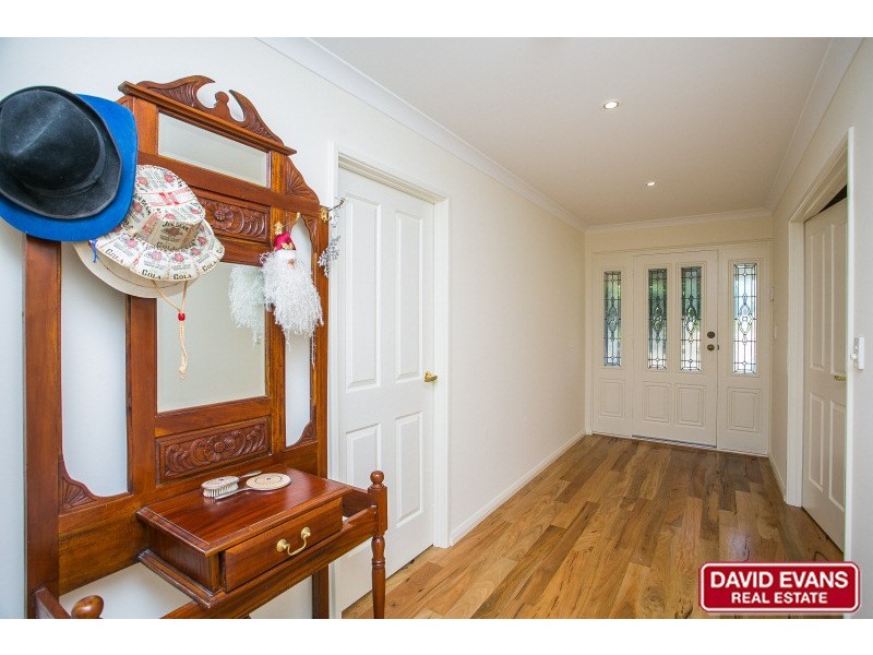 9 Shackleton Avenue, Hillarys WA 6025