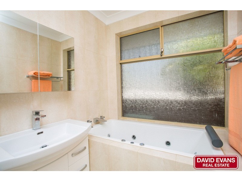 9 Shackleton Avenue, Hillarys WA 6025