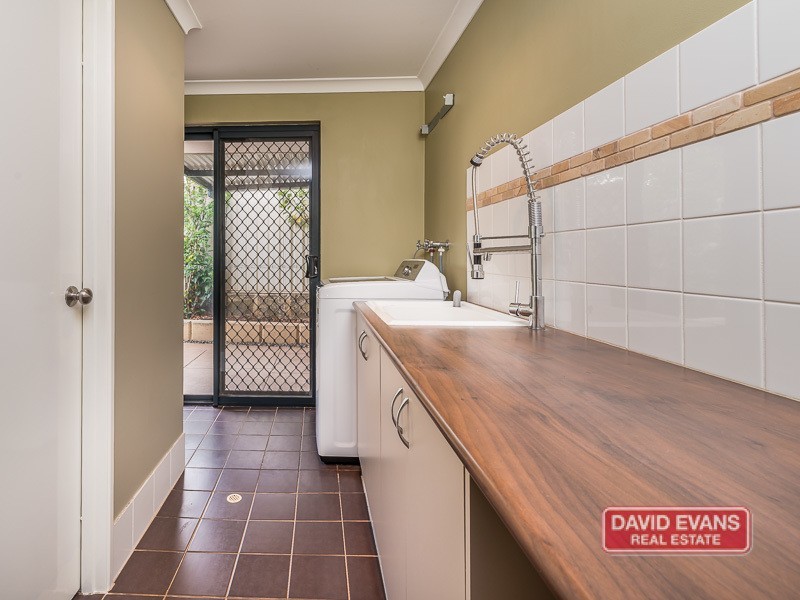 5 Vasse Court, Wanneroo WA 6065