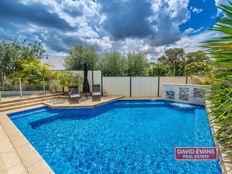 5 Vasse Court, Wanneroo WA 6065