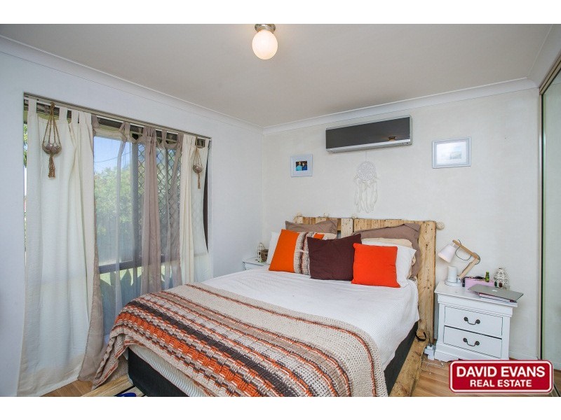 20 Dandaloo Crescent, Wanneroo WA 6065