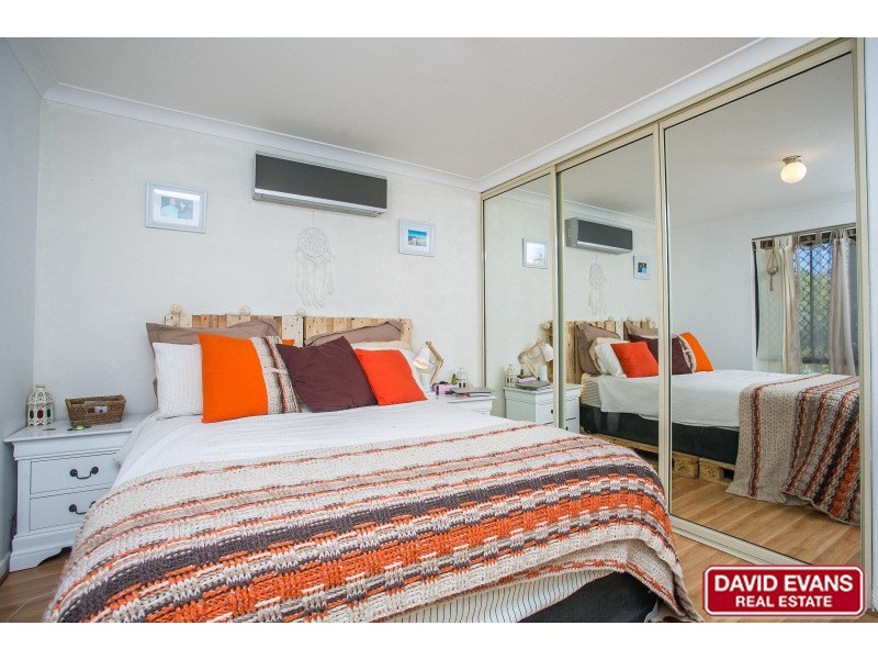 20 Dandaloo Crescent, Wanneroo WA 6065