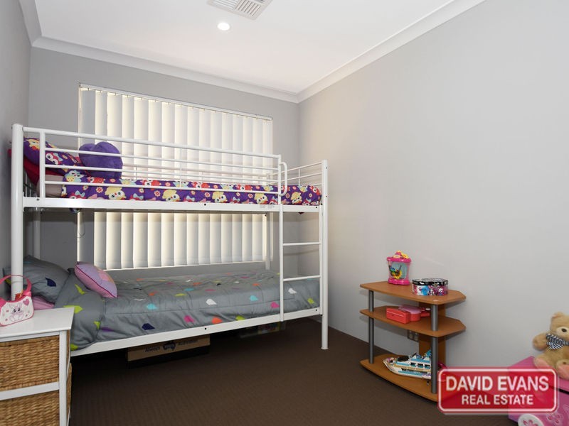 10 Dietes View, Sinagra WA 6065