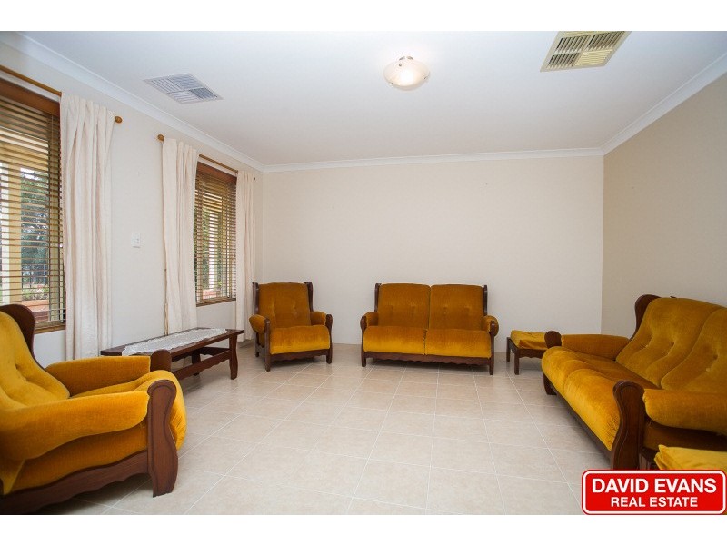 3 Renner Circle, Wanneroo WA 6065