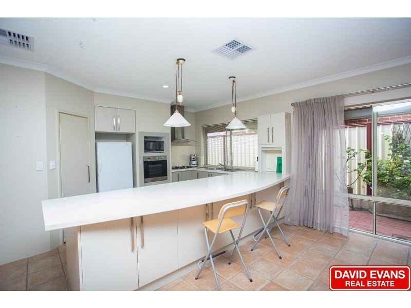 3 Renner Circle, Wanneroo WA 6065