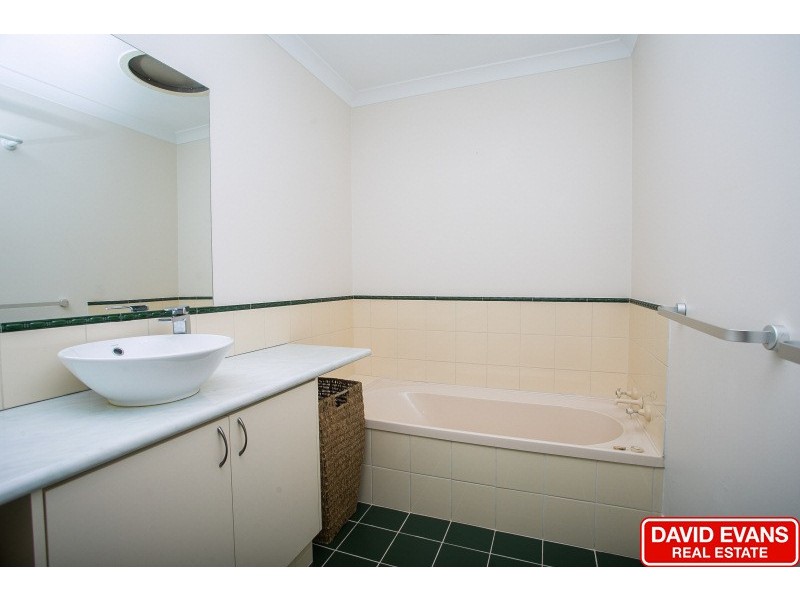 3 Renner Circle, Wanneroo WA 6065