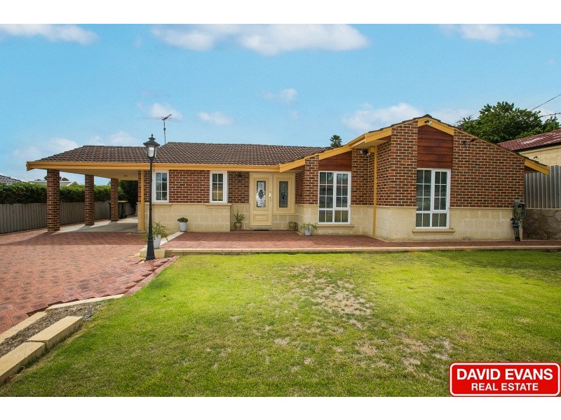 11 Wardong Place, Wanneroo WA 6065