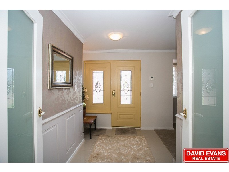 11 Wardong Place, Wanneroo WA 6065