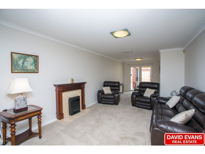 11 Wardong Place, Wanneroo WA 6065