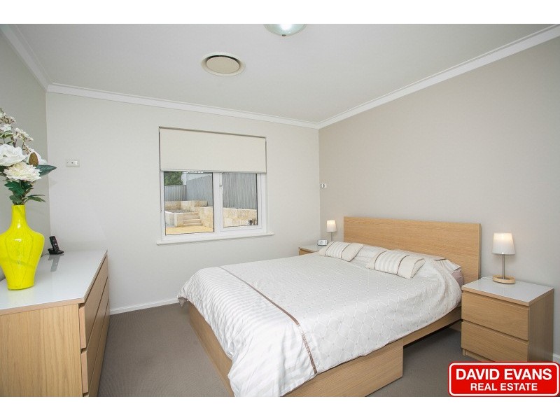 11 Wardong Place, Wanneroo WA 6065