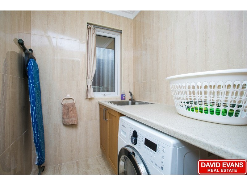 11 Wardong Place, Wanneroo WA 6065