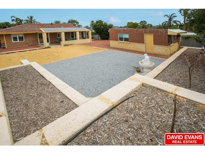 11 Wardong Place, Wanneroo WA 6065