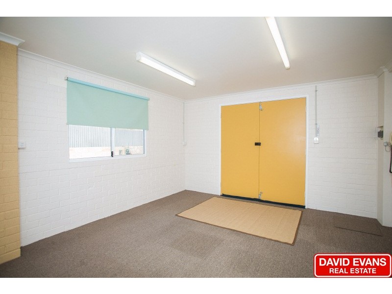 11 Wardong Place, Wanneroo WA 6065