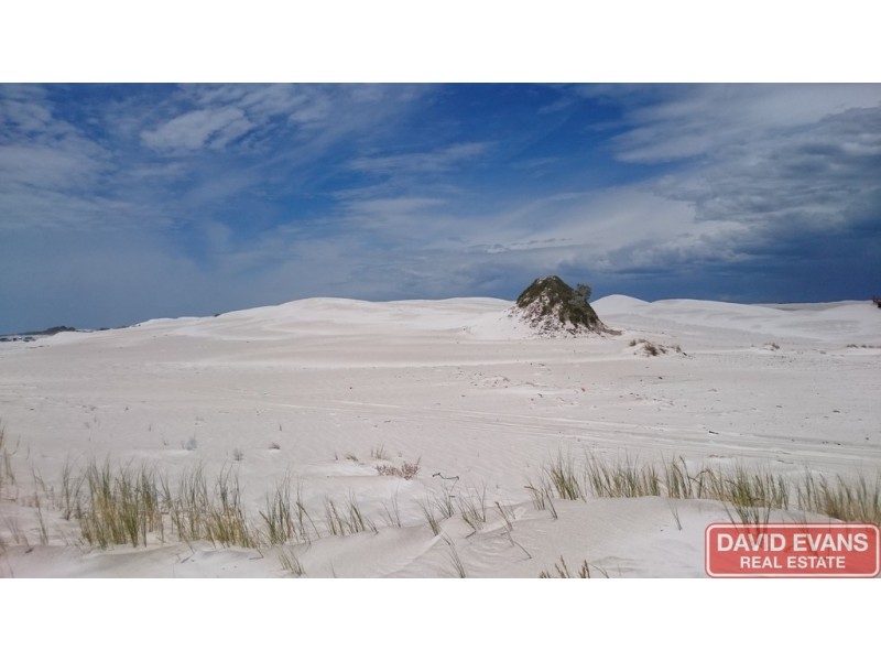 82 Indiana Crescent, Karakin WA 6044