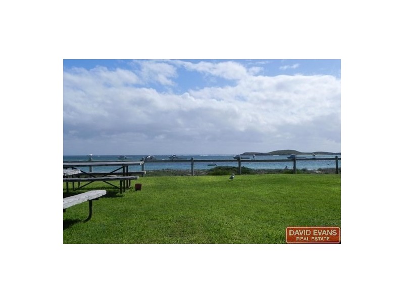 82 Indiana Crescent, Karakin WA 6044