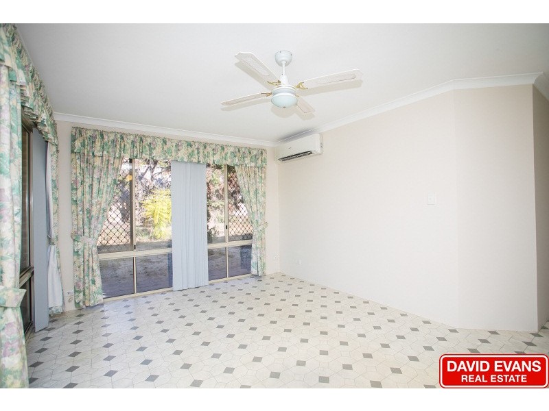 4 Jessup Pass, Joondalup WA 6027