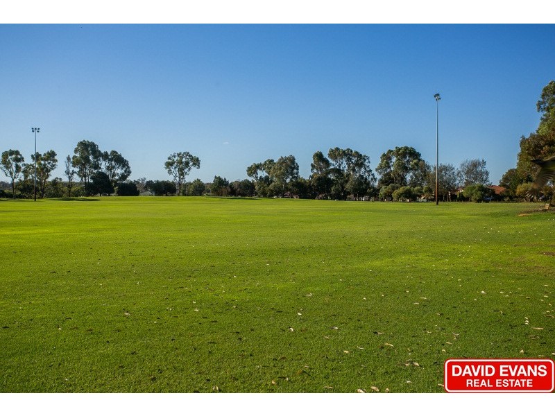 4 Jessup Pass, Joondalup WA 6027