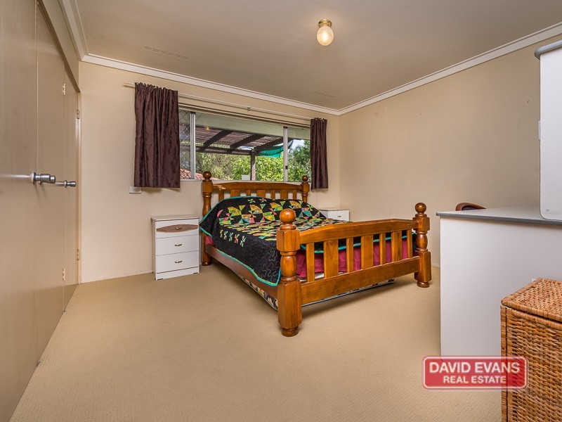 15 Karimba Street, Wanneroo WA 6065