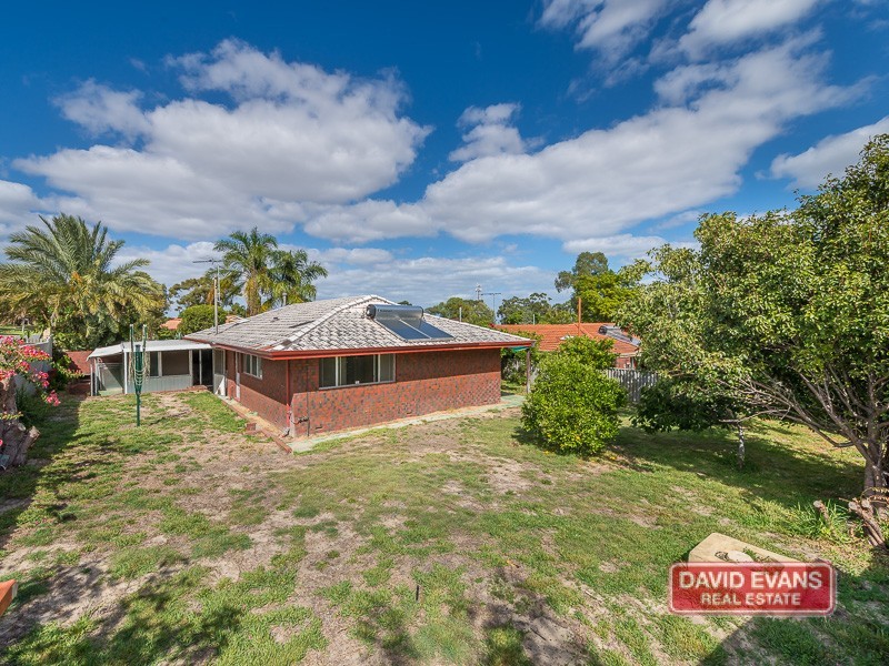 15 Karimba Street, Wanneroo WA 6065